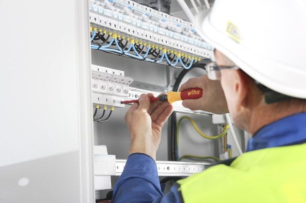 Afbeelding - https-www-ez-catalog-nl-Asset-d13c4aa88e2149e3a7ea2545829cdd3e-ImageFullSize-Anw-2872-TorqueVario-S-electric-03-jpg